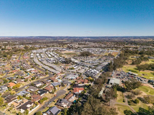 Aerial view of elderslie showing established homes and surrounding farmland